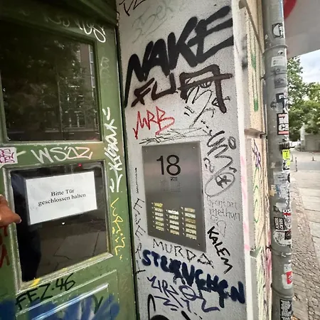 Cozy Altbau In Friedrichshain - Westwing Design * 베를린