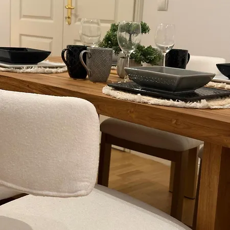 Cozy Altbau In Friedrichshain - Westwing Design 아파트