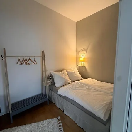 Cozy Altbau In Friedrichshain - Westwing Design * Berlino