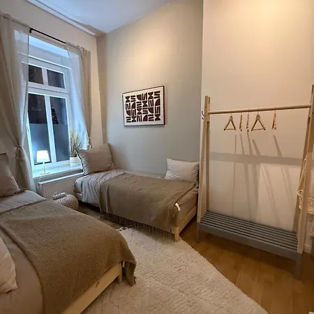 Cozy Altbau In Friedrichshain - Westwing Design