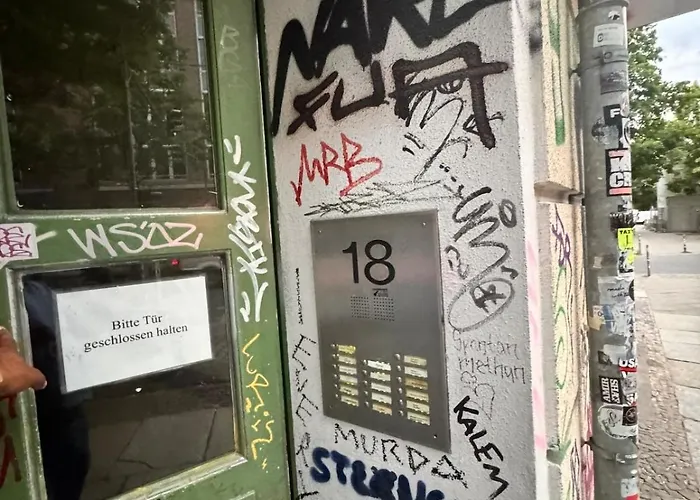 Cozy Altbau In Friedrichshain - Westwing Design * Βερολίνο